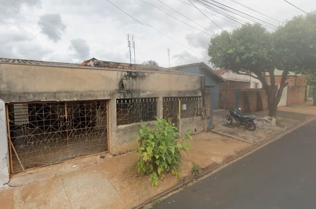 Foto 3 de 3: Comercial em leilão em Ibitinga - SP — Imóvel Residencial, 170m², Paulo de Biazi, Ibitinga/SP