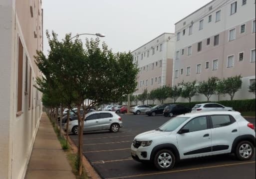 Foto 3 de 19: Apartamento em leilão em Araraquara - SP, bairro Parque Laranjeiras — Apartamento, 99m², Cond. Parque Álamo, Araraquara/SP