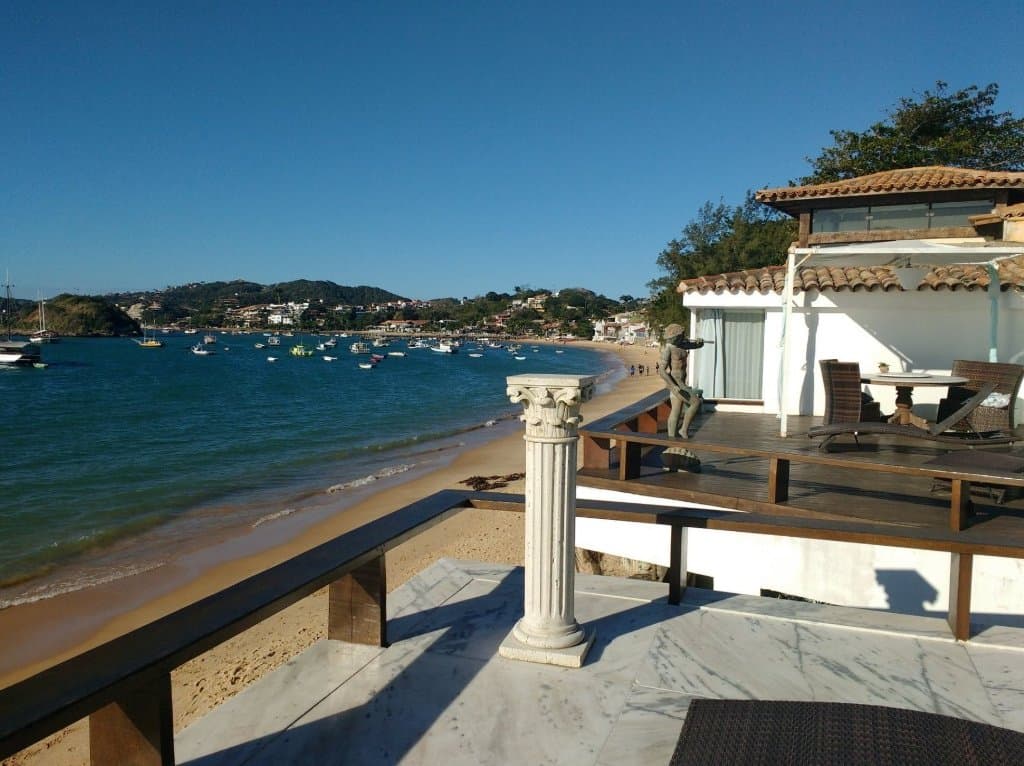Foto 4 de 5: Comercial em leilão em Armação Dos Búzios - RJ — Imóvel de Luxo, A.T:635m², A.C.: 498m², frente ao mar, próx. Rua da Pedras, Praia do Canto, Armação dos Búzios/RJ