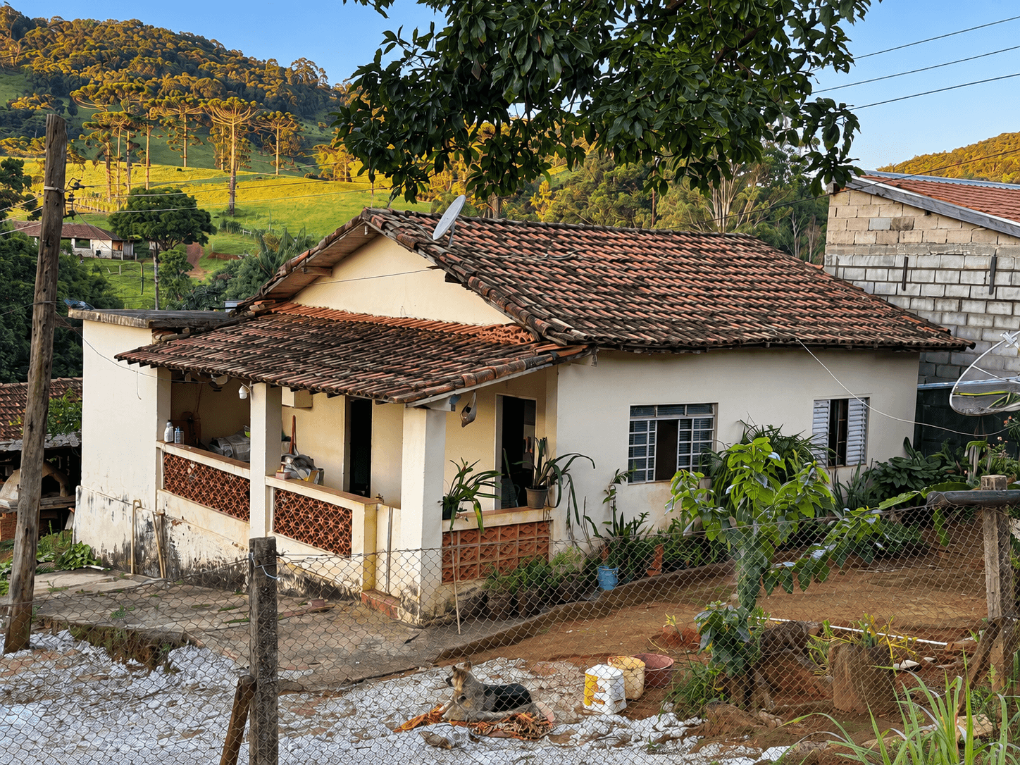 Foto 2 de 3: Terreno em leilão em Águas Da Prata - SP, bairro São Roque — Imóvel Residencial, 220,00m², Centro, Águas da Prata/SP