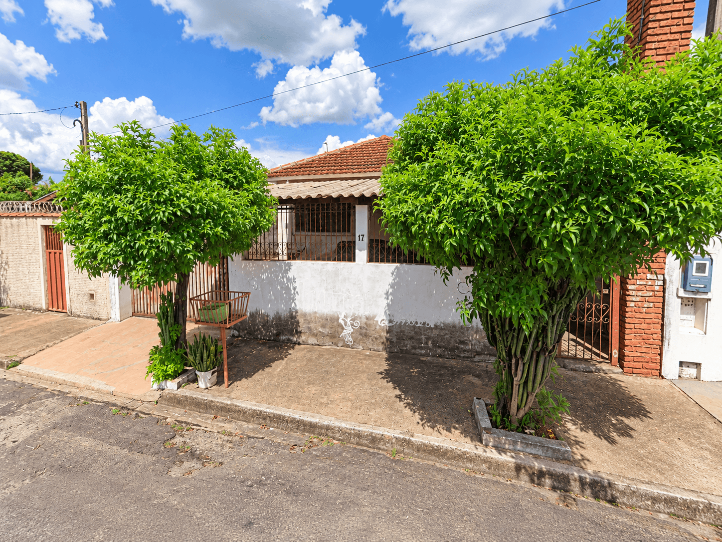 Casa em leilão em Américo Brasiliense - SP, bairro Bela Vista — Imóvel Residencial, 3 Quartos, Edícula, Bairro Bela Vista, Américo Brasiliense/SP