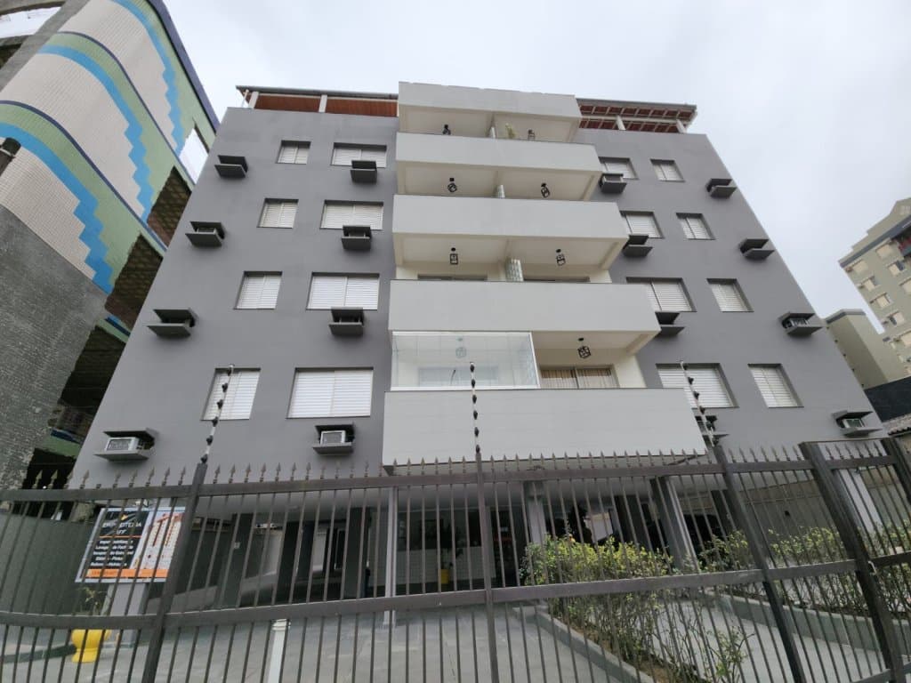Foto 3 de 7: Apartamento em leilão em Guarujá - SP — Direitos QUITADOS sobre um Apartamento, 82m², Edifício Paola Constaza, Guarujá/SP