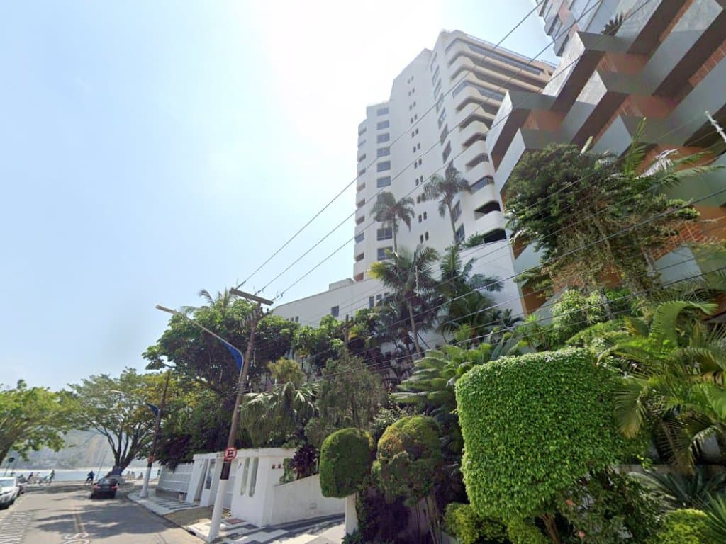 Foto 2 de 4: Apartamento em leilão em Guarujá - SP, bairro Vila Luis Antônio — Apartamento, 231m², Condomínio Costa Smeralda, Guarujá/SP