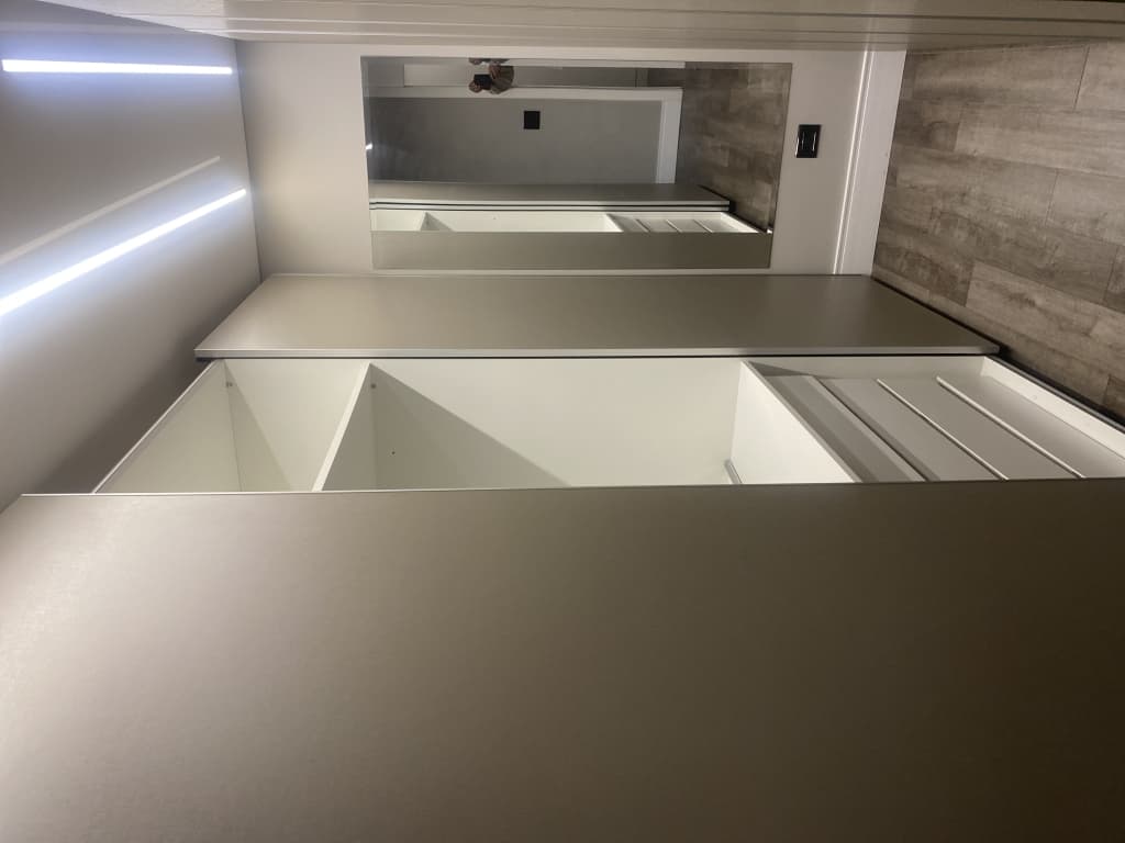 Foto 15 de 16: Apartamento em leilão em Curitiba - PR, bairro Centro — Apartamento n° 21 com 241m², Edifício Janaína - Curitiba/PR