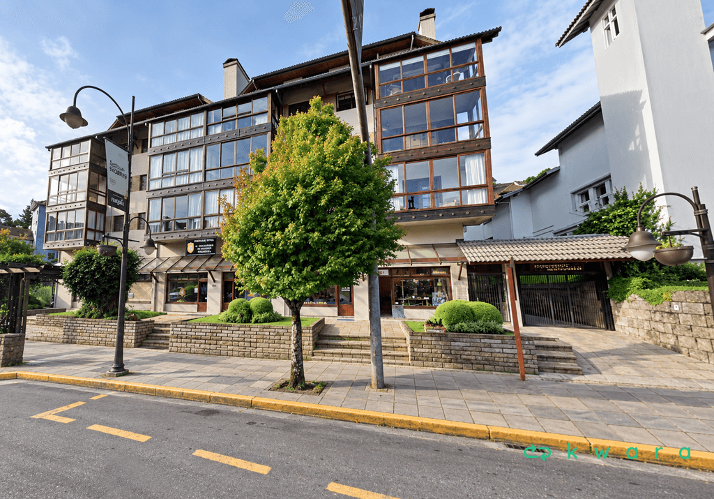 Foto 2 de 5: Apartamento em leilão em Gramado - RS, bairro Centro — Apartamento de 146,31 m² na Vila Suíça, Gramado / RS