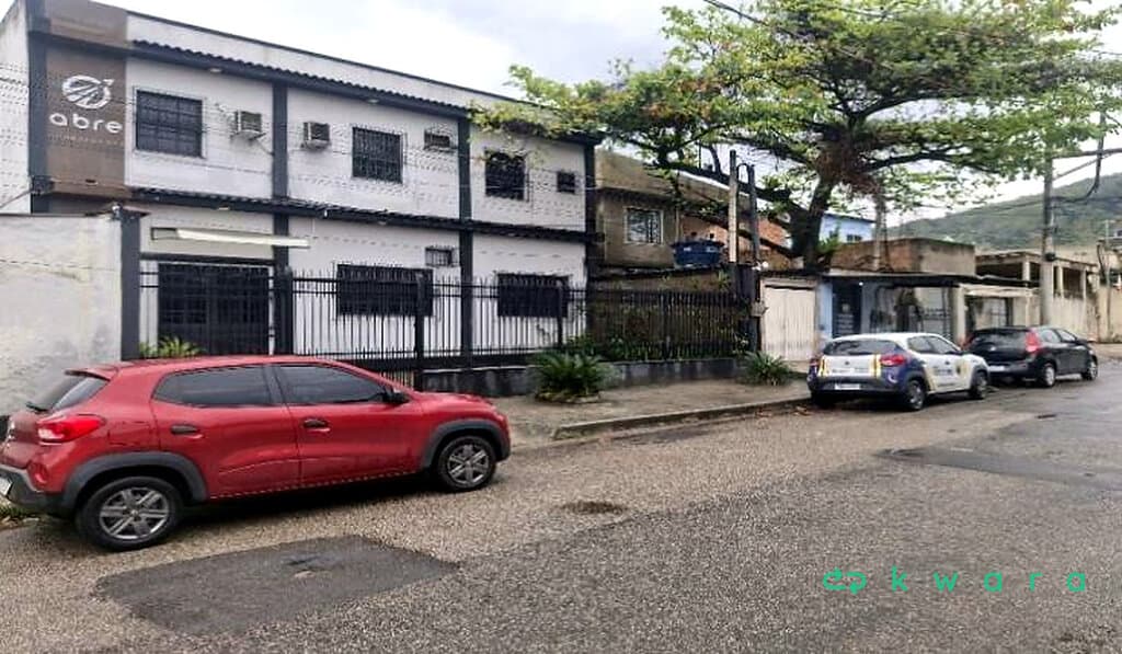 Foto 2 de 6: Comercial em leilão em Nova Iguaçu - RJ, bairro Carmari — Imóvel Comercial de 360m² em Carmari - Nova Iguaçu/RJ