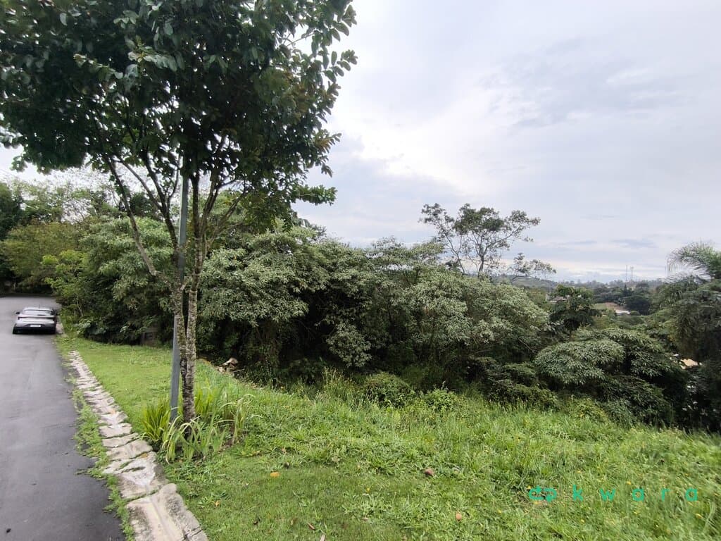 Foto 12 de 20: Terreno em leilão em Cotia - SP, bairro Granja Vianna — Leilão de terreno com 625m² de área total em Cotia/SP