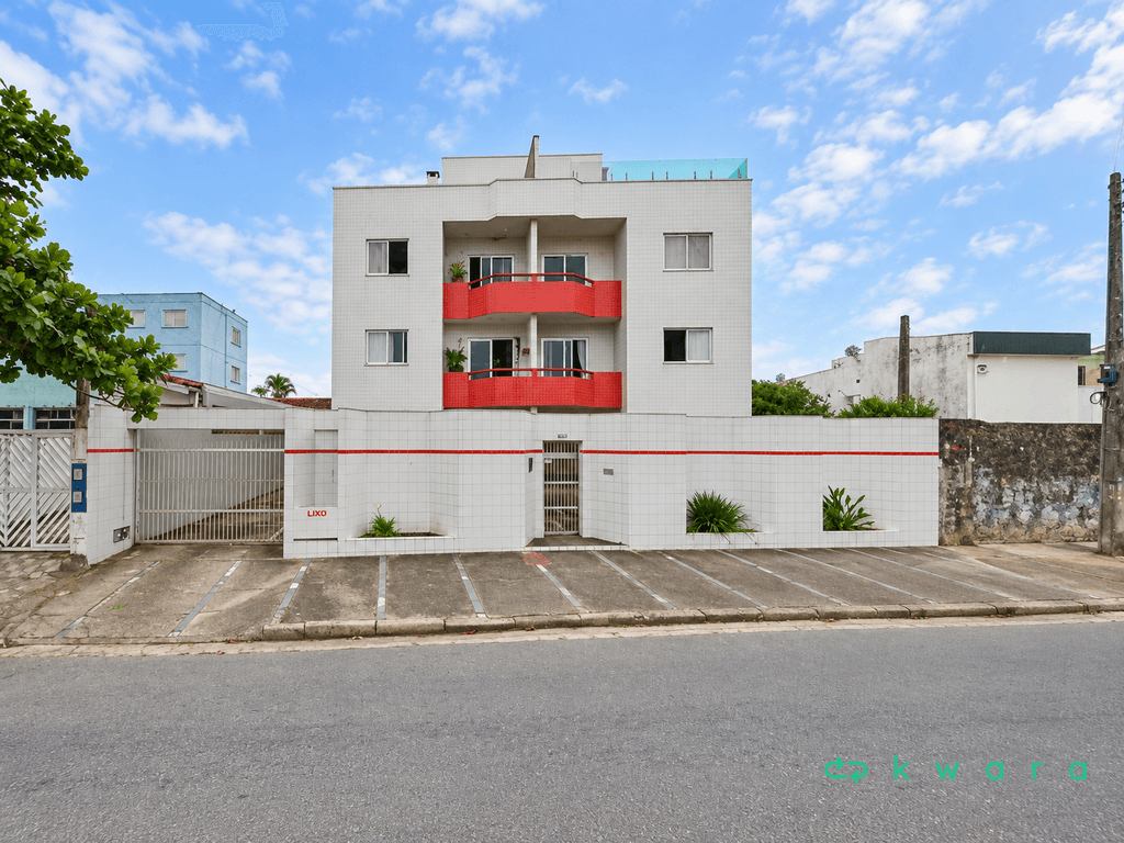 Foto 1 de 5: Apartamento em leilão em Peruíbe - SP, bairro Centro — Apartamento com 115,02m² de área útil em Peruíbe/SP