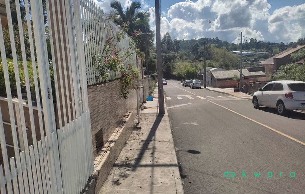 Foto 6 de 7: Casa em leilão em Concórdia - SC, bairro Sintrial — Casa de 60,90 m² em Sintrial, Concórdia / SC