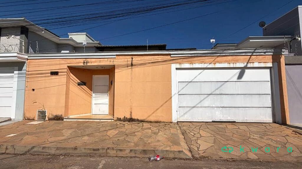 Foto 1 de 5: Casa em leilão em Paracatu - MG, bairro Cidade Nova — Casa de 145,98m² no Cidade Nova, Paracatu / MG