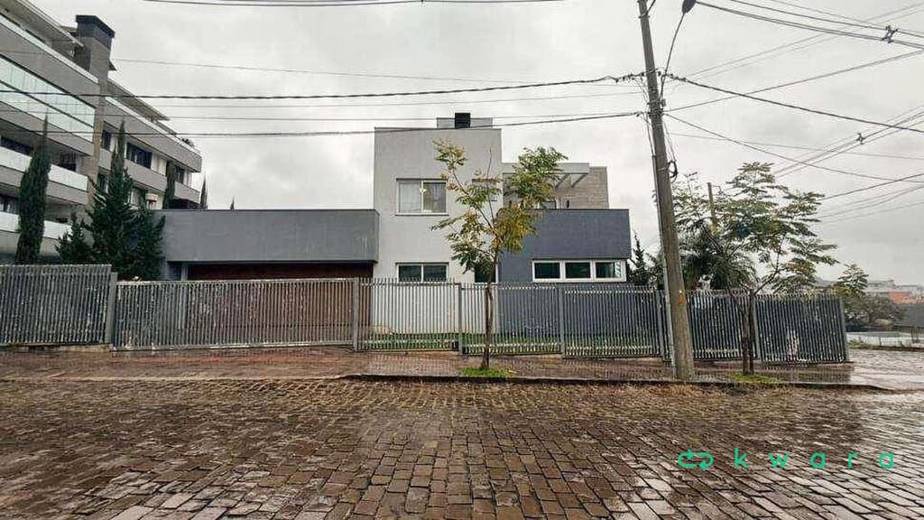 Foto 3 de 9: Casa em leilão em Nova Prata - RS, bairro Centro — Casa de 678,37 m² no Centro, Nova Prata / RS