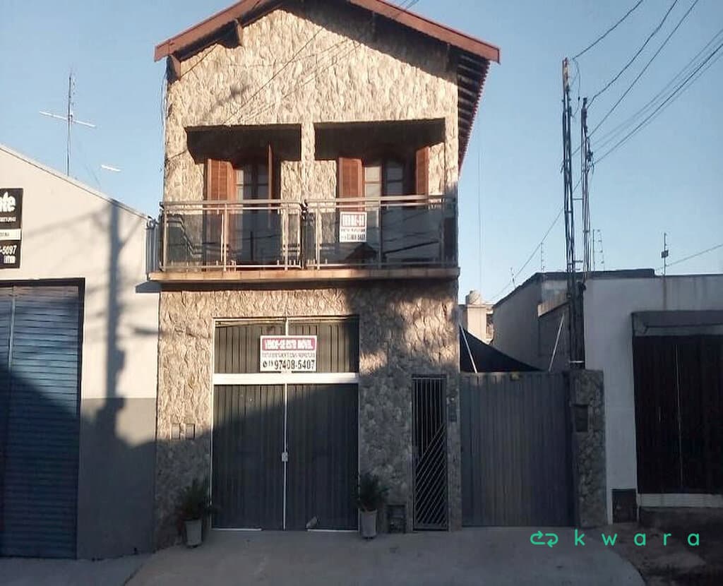 Foto 2 de 6: Casa em leilão em Piracicaba - SP, bairro Higienópolis — Casa de 230,00 m² em Higienópolis, Piracicaba / SP
