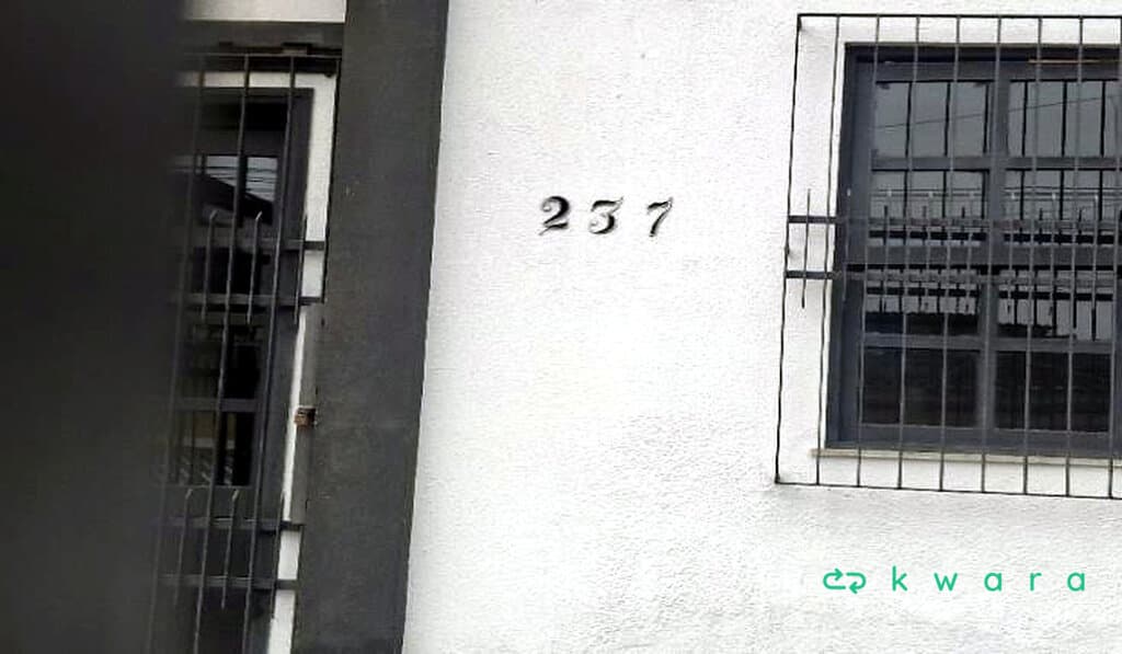 Foto 6 de 6: Comercial em leilão em Nova Iguaçu - RJ, bairro Carmari — Imóvel Comercial de 360m² em Carmari - Nova Iguaçu/RJ