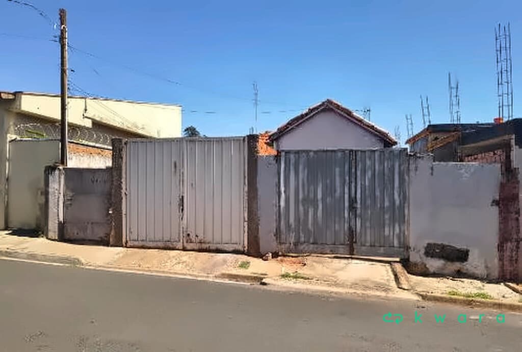 Foto 4 de 5: Casa em leilão em Jaboticabal - SP, bairro Vila Santo Antônio — Casa de 129,63 m² na Vila Santo Antônio, Jaboticabal / SP