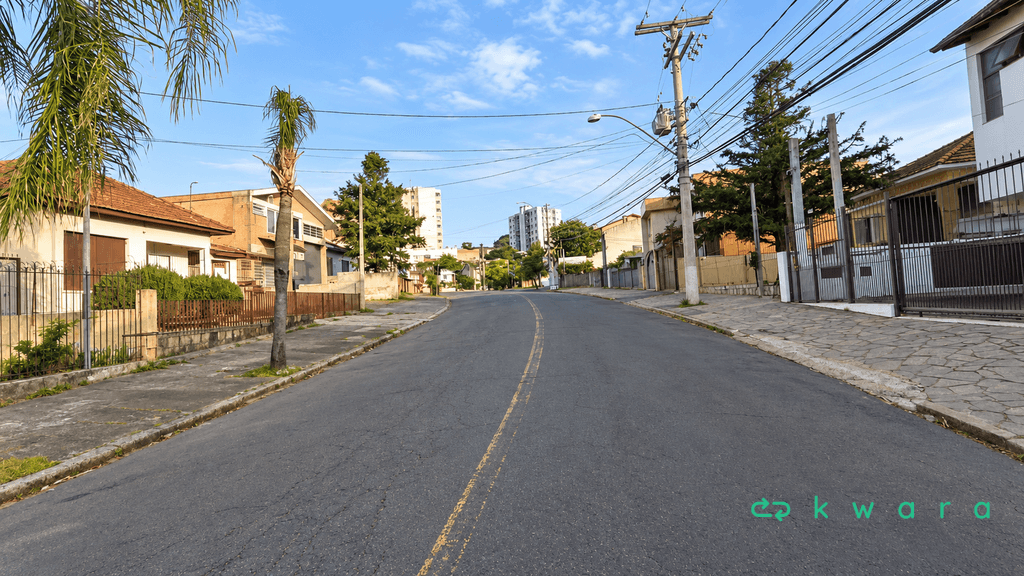 Foto 4 de 19: Casa em leilão em Porto Alegre - RS, bairro Jardim São Pedro — Sobrado de 163m² no Jardim São Pedro - Porto Alegre/RS
