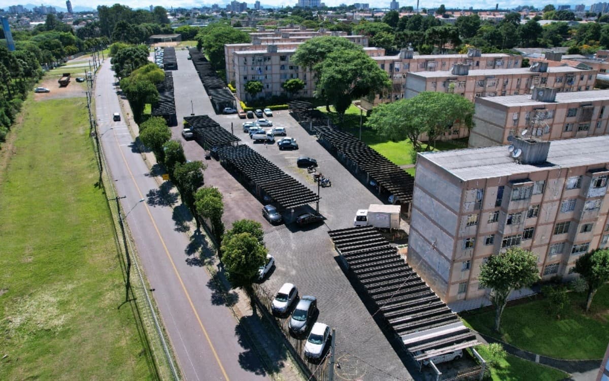 Foto 3 de 7: Apartamento em leilão em Curitiba - PR — Lote 1 - APARTAMENTO NO CONDOMÍNIO CONJUNTO RESIDENCIAL MARECHAL RONDON, CIC