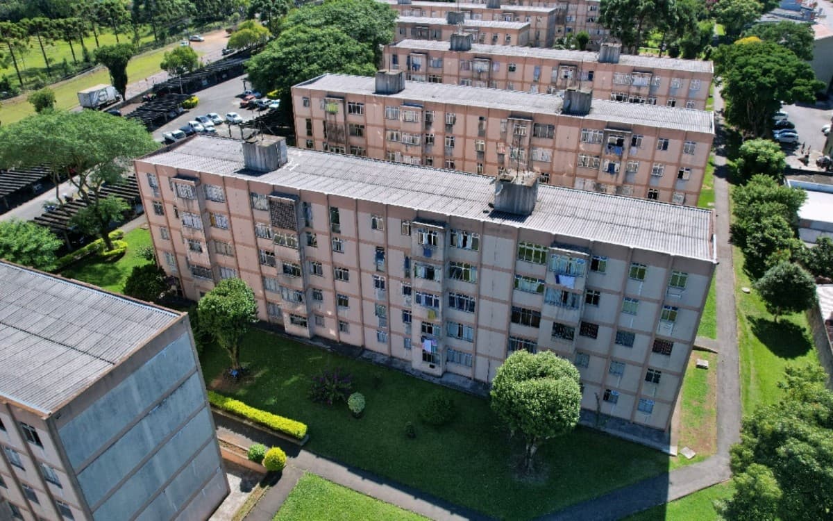 Foto 5 de 7: Apartamento em leilão em Curitiba - PR — Lote 1 - APARTAMENTO NO CONDOMÍNIO CONJUNTO RESIDENCIAL MARECHAL RONDON, CIC