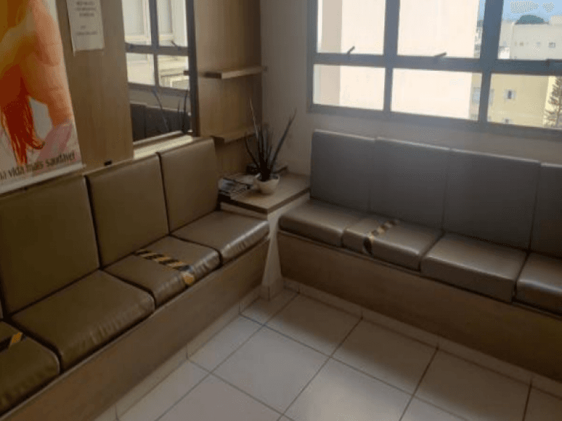 Foto 3 de 5: Comercial em leilão em Taubaté - SP, bairro Centro — Sala, Comercial, Centro