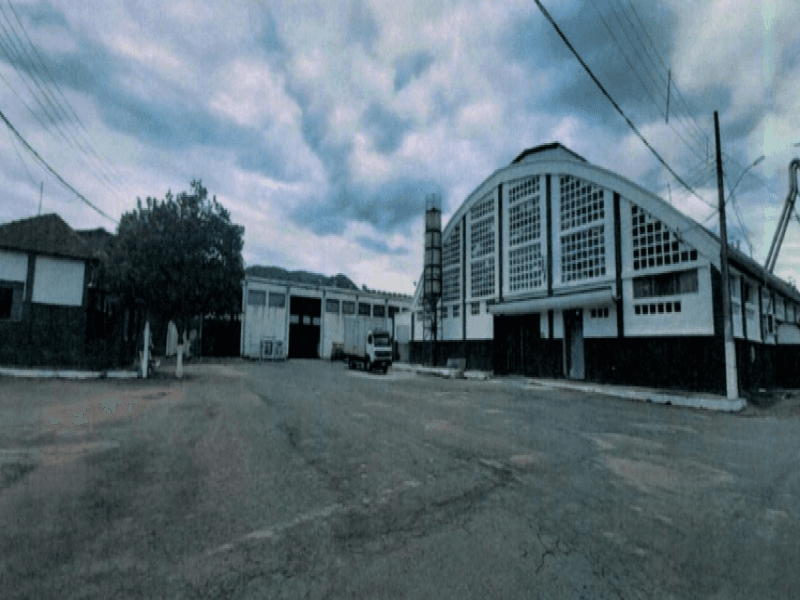 Foto 2 de 11: Comercial em leilão em Brazópolis - MG, bairro Centro — Lote, Comercial, Centro