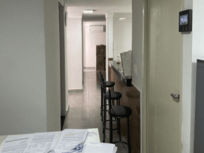 Foto 10 de 12: Comercial em leilão em Itaú De Minas - MG, bairro Centro — Prédio, Comercial, Centro, 6 Vaga(s) De Garagem