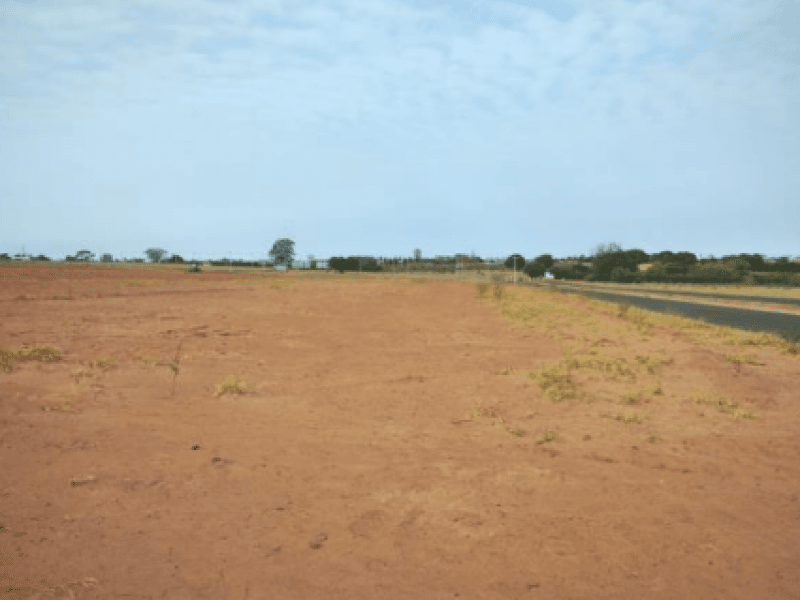 Foto 3 de 3: Terreno em leilão em Marília - SP, bairro Jardim Botânico I — Lote, Residencial, Jardim Botânico I