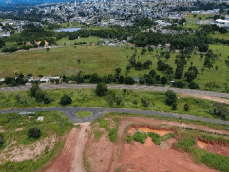 Foto 14 de 20: Terreno em leilão em Mineiros - GO — Lote, Residencial, Loteamento Portal Green Park 02 (composto Por 179 Imóveis)