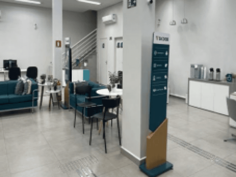 Foto 11 de 18: Comercial em leilão em Pratápolis - MG, bairro Centro — Prédio, Comercial, Centro