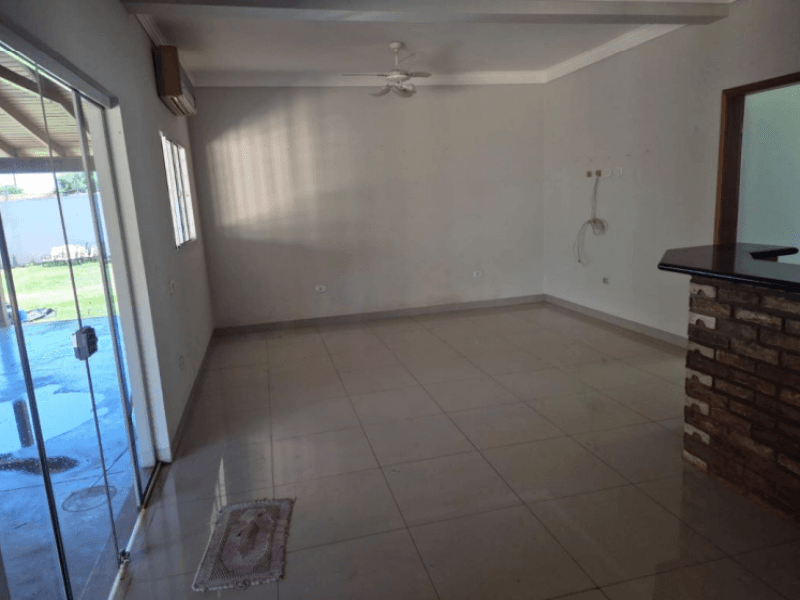 Foto 11 de 19: Casa em leilão em Aparecida Do Taboado - MS, bairro Córrego do Campo — Casa, Residencial, Quadra N, 4 Dormitório(s), 1 Vaga(s) De Garagem