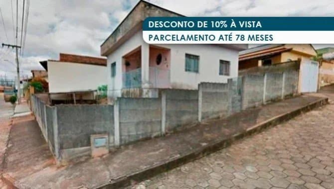 Casa em leilão em Oliveira - MG — Casa 62 m² - Ivan Junqueira - Oliveira - MG