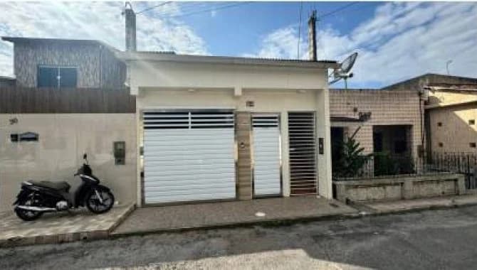 Casa em leilão em Catu - BA — Casa 69 m² - Boa Vista - Catu - BA