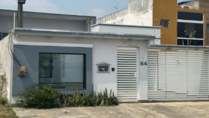 Casa em leilão em Campos Dos Goytacazes - RJ — Casa - Campos dos Goytacazes-RJ - Rua Professor Álvaro Barcelos, 84/86 - Parque Vila da Rainha
