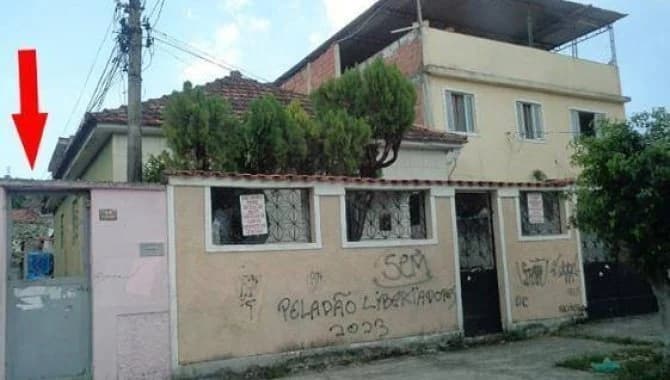 Casa em leilão em Rio De Janeiro - RJ — Casa 113 m² (Unid. 01 - Fundos) - Rocha Miranda - Rio de Janeiro - RJ