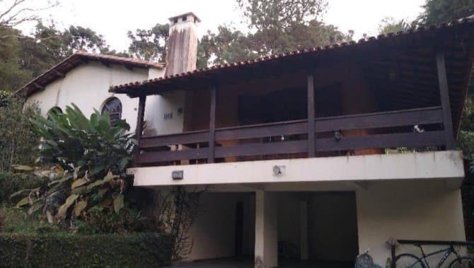 Casa em leilão em Embu Das Artes - SP — Casa, Padrão, 1 Vaga(S) de Garagem