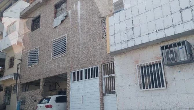 Casa em leilão em Salvador - BA — Casa, Padrão, 1 Vaga(S) de Garagem