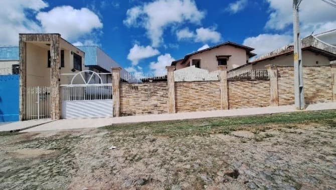 Casa em leilão em Fortaleza - CE — Casa em Condomínio 138 m² - Sapiranga-Coité - Fortaleza - CE