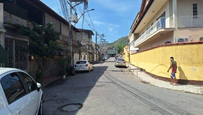 Casa em leilão em São Gonçalo - RJ — Casa, Padrão, 1 Vaga(S) de Garagem