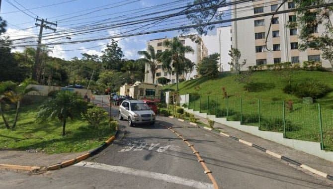 Apartamento em leilão em Cotia - SP — Direitos sobre Apartamento 60 m² (próx. à Rod. Raposo Tavares) - Jardim Caiapiá - Cotia - SP