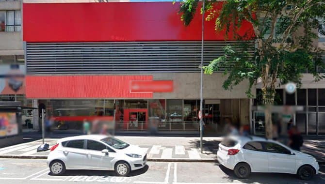 Foto 1 de 64: Terreno em leilão em Curitiba - PR — Ex-Agência 5.847 m² - Centro - Curitiba - PR
