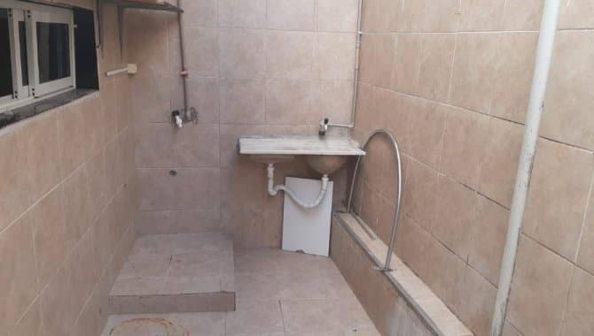 Foto 28 de 30: Casa em leilão em Campina Grande - PB — Casa, Padrão, 1 Vaga(S) de Garagem