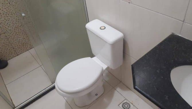 Foto 4 de 30: Casa em leilão em Campina Grande - PB — Casa, Padrão, 1 Vaga(S) de Garagem