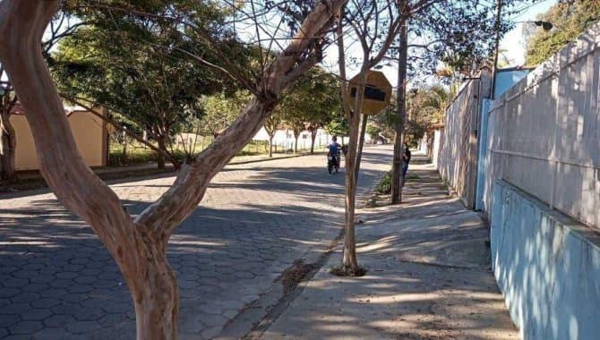 Foto 6 de 33: Casa em leilão em Passa Quatro - MG — Casa, Padrão, 2 Vaga(S) de Garagem