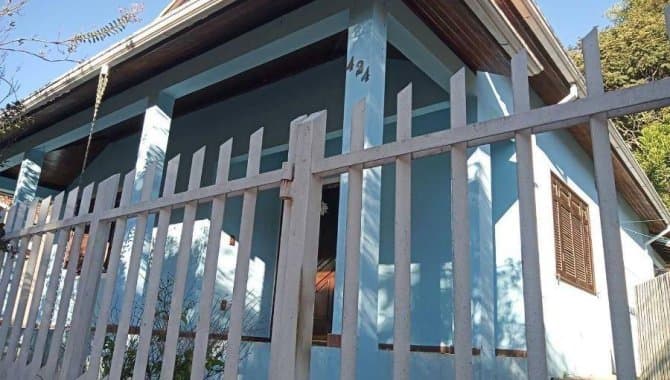 Foto 3 de 33: Casa em leilão em Passa Quatro - MG — Casa, Padrão, 2 Vaga(S) de Garagem