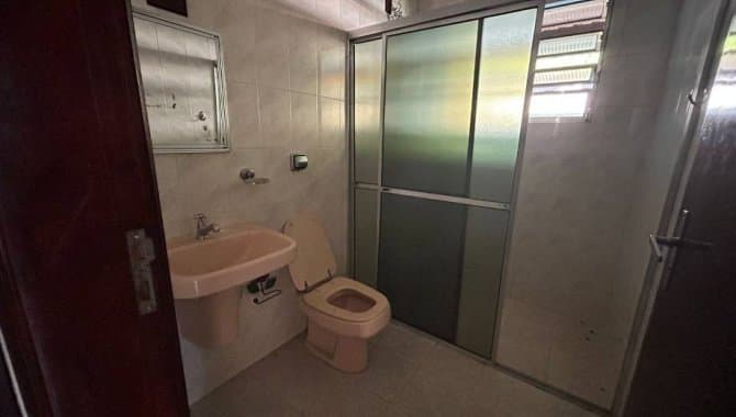 Foto 25 de 33: Casa em leilão em Passa Quatro - MG — Casa, Padrão, 2 Vaga(S) de Garagem