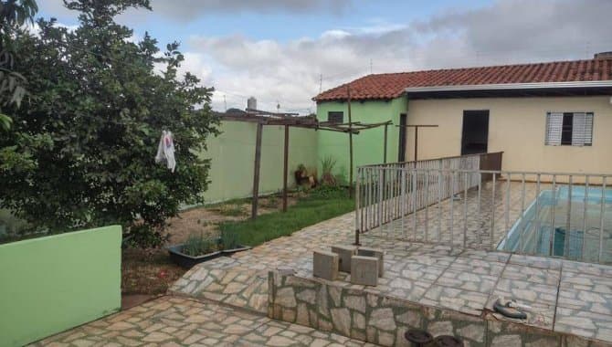 Foto 21 de 28: Casa em leilão em Santa Helena De Goiás - GO — Casa, Padrão, 2 Vaga(S) de Garagem