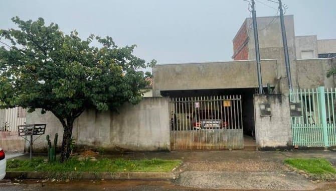 Foto 2 de 15: Casa em leilão em Diamantino - MT — Casa, Padrão, 1 Vaga(S) de Garagem