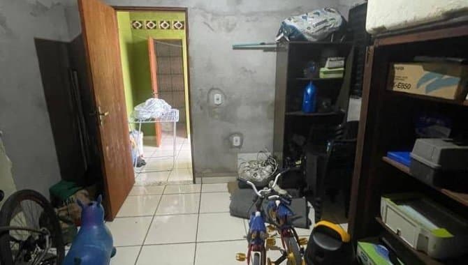 Foto 13 de 15: Casa em leilão em Diamantino - MT — Casa, Padrão, 1 Vaga(S) de Garagem
