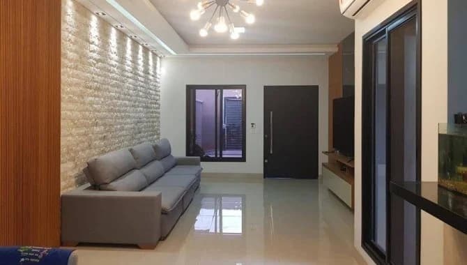 Foto 5 de 26: Casa em leilão em Jataí - GO — Casa, Padrão, 1 Vaga(S) de Garagem