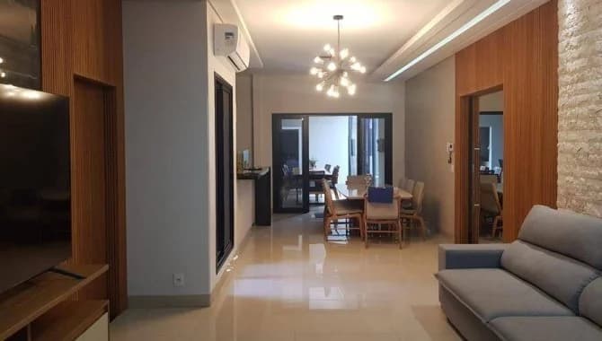 Foto 6 de 26: Casa em leilão em Jataí - GO — Casa, Padrão, 1 Vaga(S) de Garagem