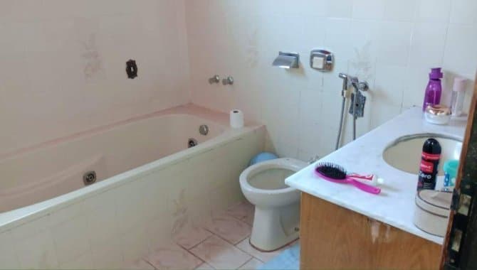 Foto 13 de 25: Casa em leilão em Piacatu - SP — Casa, Padrão, 1 Vaga(S) de Garagem