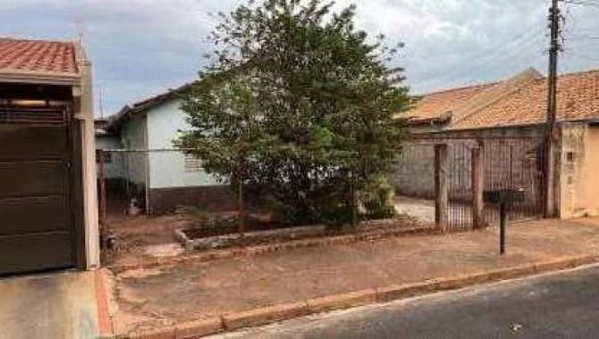 Foto 3 de 6: Casa em leilão em Bebedouro - SP — Casa, Padrão, 0 Vaga(S) de Garagem